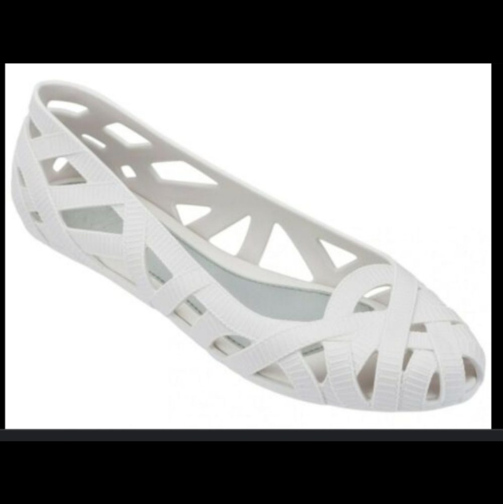 MELISSA + JASON WU WHITE JEAN FLAT SANDAL SIZE 5